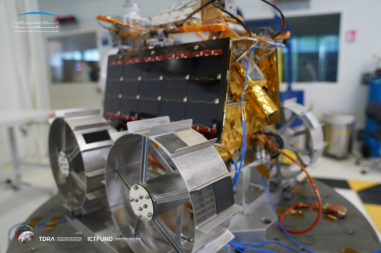 «Рашид» опередит «Луну-25»? Луноход Объединённых Арабских Эмиратов готов к полёту на естественный спутник Земли