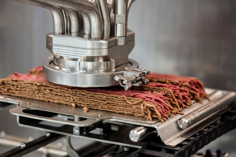 Голод не грозит: израильская компания намерена печатать на 3D-принтере несколько тонн мяса в день