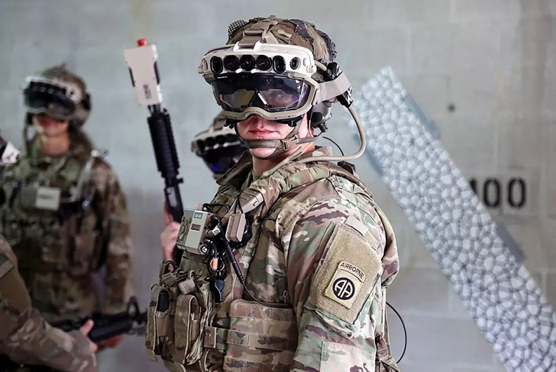 Армия США пока не получит гарнитуры Microsoft HoloLens на сумму в 400 млн долларов