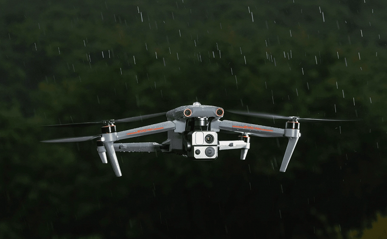 Отличные камеры, 160-кратный зум, тепловизор, лазерный дальномер, расстояние связи до 20 км. Представлен технологичный дрон EVO Max 4T