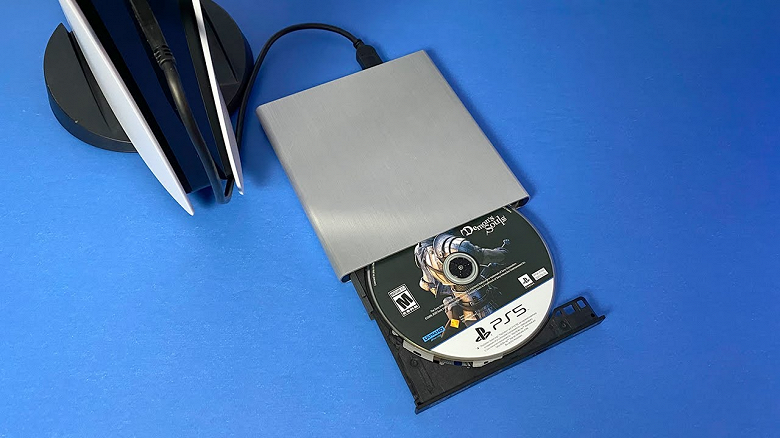 Внешний оптический привод для новой версии PlayStation 5 не будет совместим с текущей версией PlayStation 5 Digital Edition