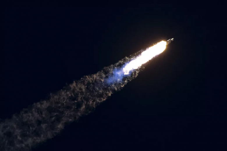 Самая тяжёлая ракета SpaceX Falcon Heavy выполнила секретную миссию для космических сил США