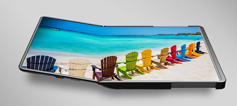 Samsung показала сразу три необычных дисплея на CES 2023