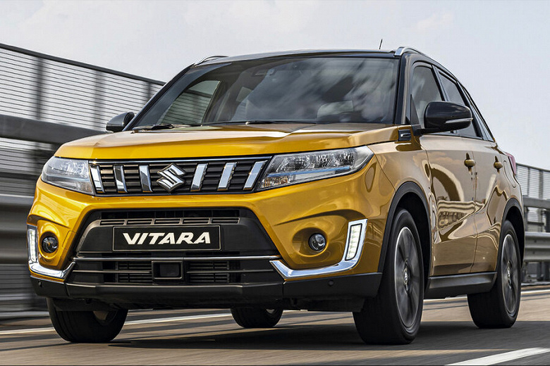 Crossover Suzuki Vitara appeared in Russia in a new version.  Power is small, but four-wheel drive, maximum equipment and reduced consumption