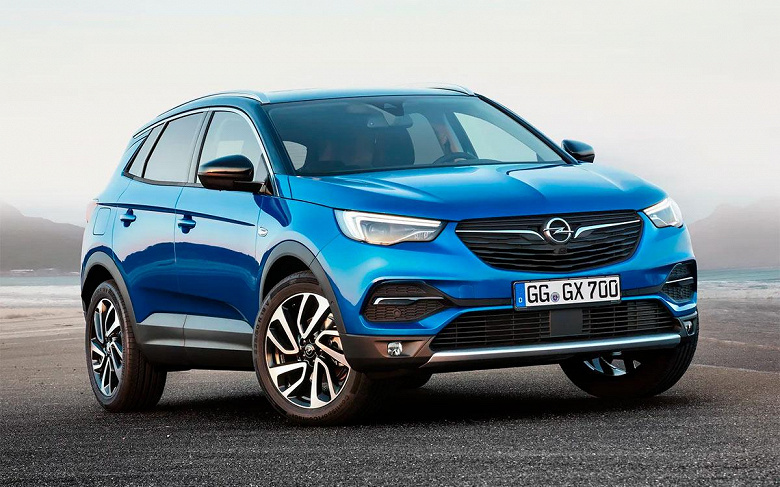Opel возвращается в Россию, но уже по параллельному импорту. Дилер привезет в РФ кроссоверы Opel Grandland Х со 150-сильным двигателем и «автоматом»