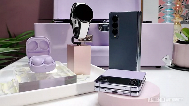 Samsung улучшила работу с камерой на своих беспроводных наушниках и умных часах Samsung улучшила работу с камерой на своих беспроводных наушниках и умных часах