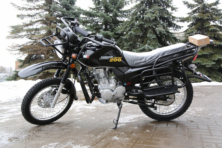 Расход 2,2 л на 100 км и 18-дюймовые колёса. В Белоруссии показали новые мотоциклы M1NSK Hunter 150 и Ranger 200 ценой менее 1,5 тыс. долларов