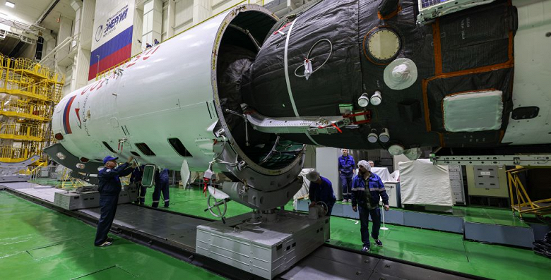Роскосмос показал беспилотный «Союз МС-23» на Байконуре