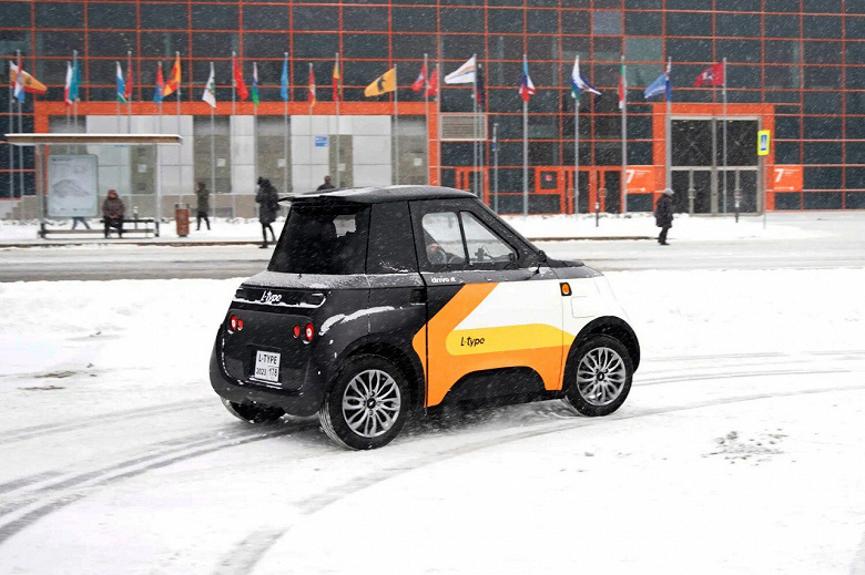 Бывший российский завод Toyota показал миниатюрный электромобиль L-Type в рабочем состоянии
