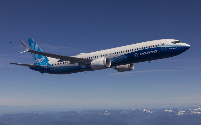 Boeing попросила авиакомпании, эксплуатирующие Boeing 737 Max, поискать открученную гайку в системе управления рулем направления