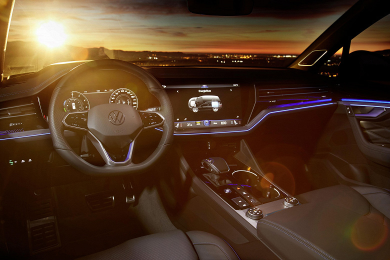 В России заканчиваются официальные Volkswagen Touareg: на всю страну осталось всего пара десятков кроссоверов