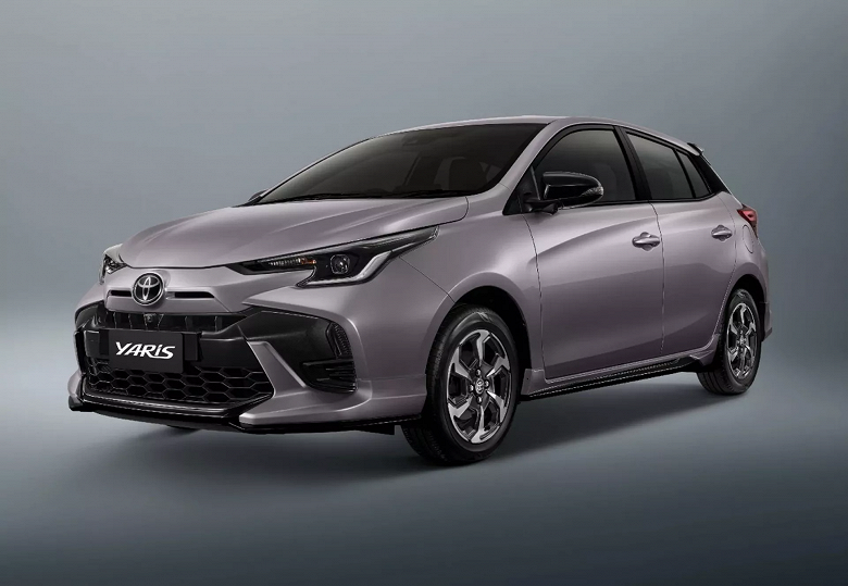 Представлен обновлённый хетчбэк Toyota Yaris