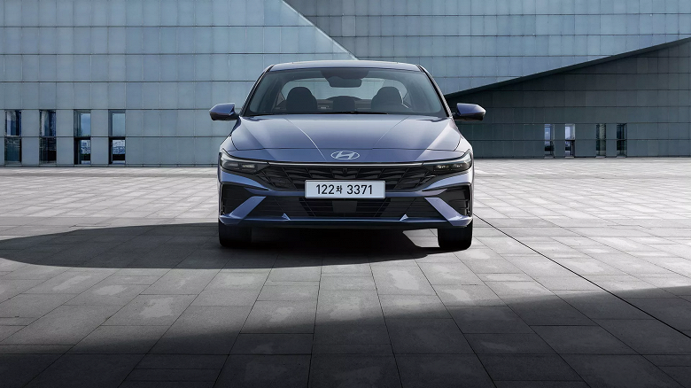 Представлен новый седан Hyundai Elantra/Avante 2024. Цены уже объявлены