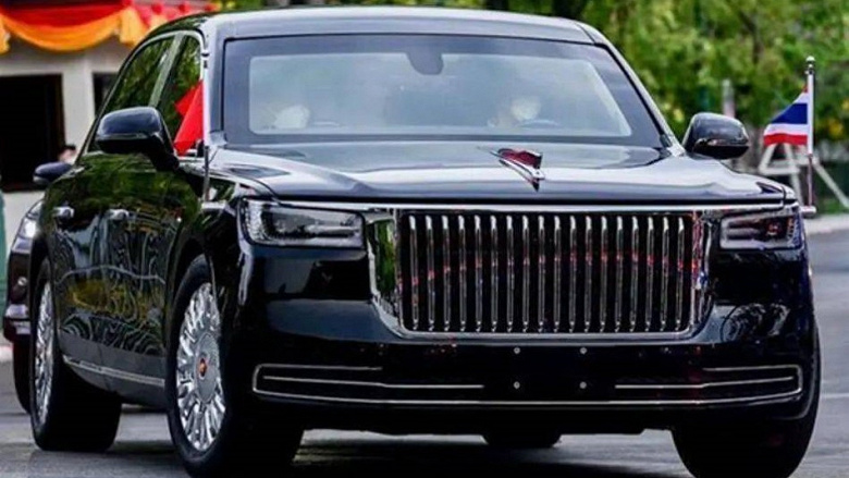 Лидер Китая проехал по Москве на секретном лимузине Hongqi N701. Что это за автомобиль?