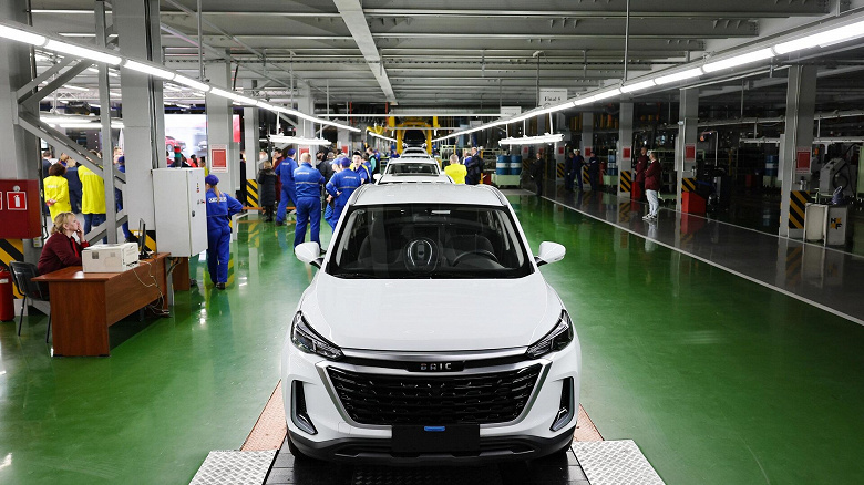 Спасибо Китаю: «Автотор» резко повышает зарплаты сотрудникам