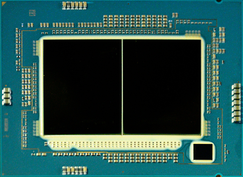 Два гигантских чиплета и техпроцесс Intel 7 второго поколения. Появилось первое фото CPU Intel Xeon Emerald Rapids