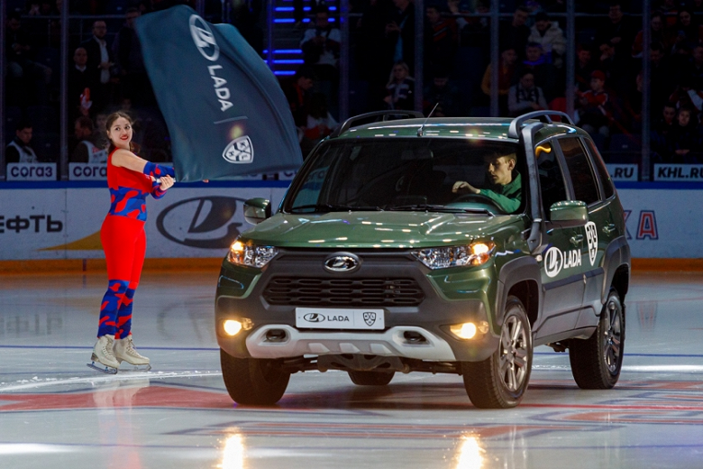 Самая «оснащённая» модель — АвтоВАЗ начал продажи спецверсии Lada Niva Travel 