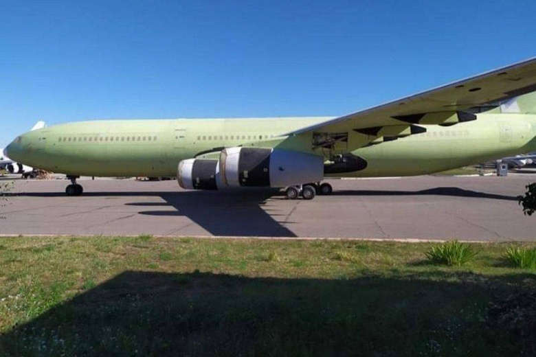 Первый лётный образец пассажирского дальнемагистрального Ил-96-400М покажут на авиасалоне «МАКС-2023», но самолёт уже засветился на фото