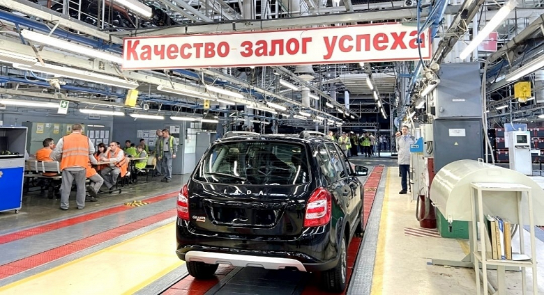Покой им только снится: АвтоВАЗ решил доделать все некомплектные машины и отправить их покупателям на этой неделе