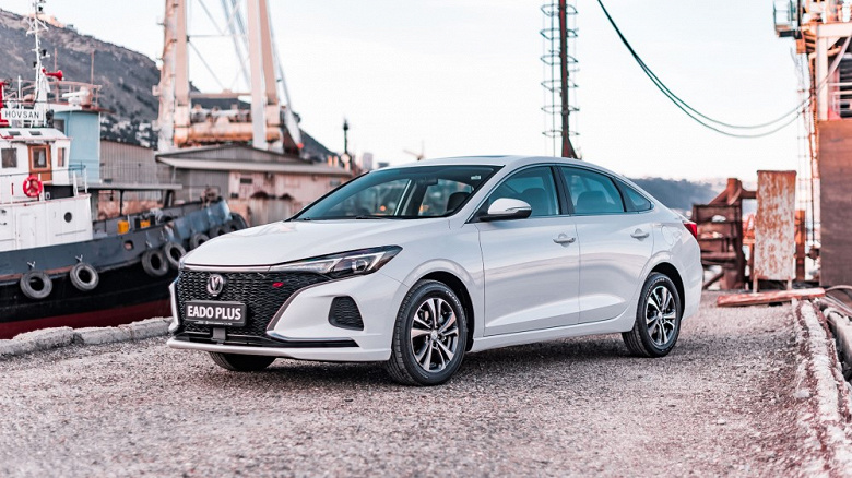 Крупнее Hyundai Elantra и Skoda Octavia, с двумя педалями и 150-сильным мотором &mdash; и всего за 2,21 млн рублей. Раскрыта стоимость Changan Eado для России