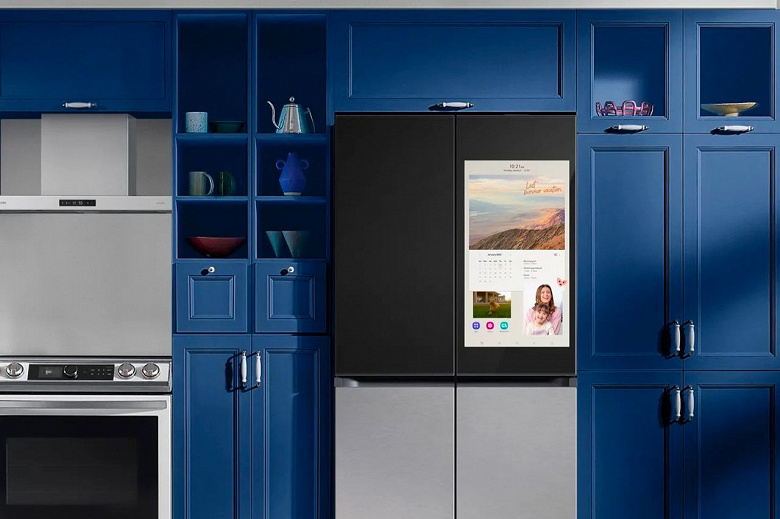 32-дюймовый телевизор в холодильнике. Объявлены цена и дата выхода Samsung Bespoke Family Hub Plus