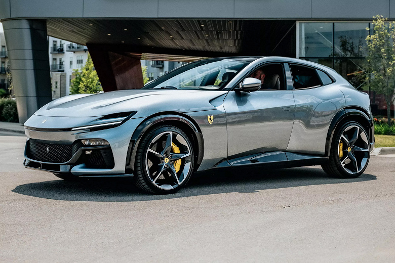 За что платить 400 тыс. долларов? Ferrari Purosangue впервые показали на детальных фото спустя 9 месяцев после анонса