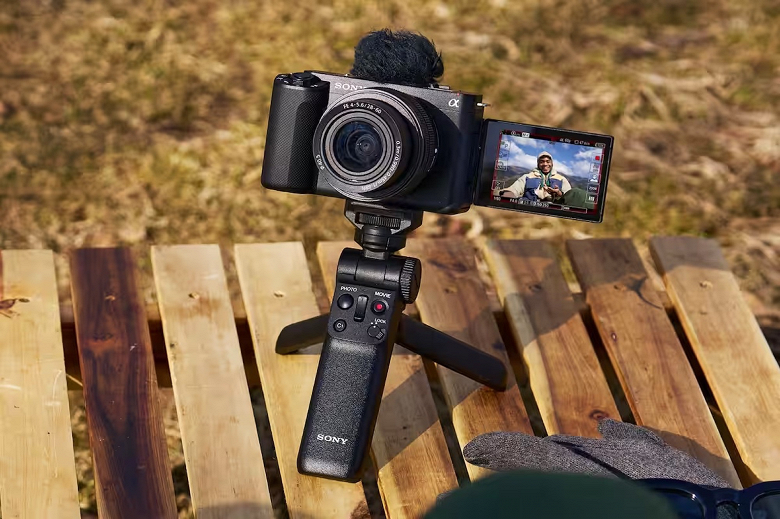 Крошечная полнокадровая беззеркальная камера Sony ZV-E1 получила бесплатное обновление – запись 4K на 120к/с