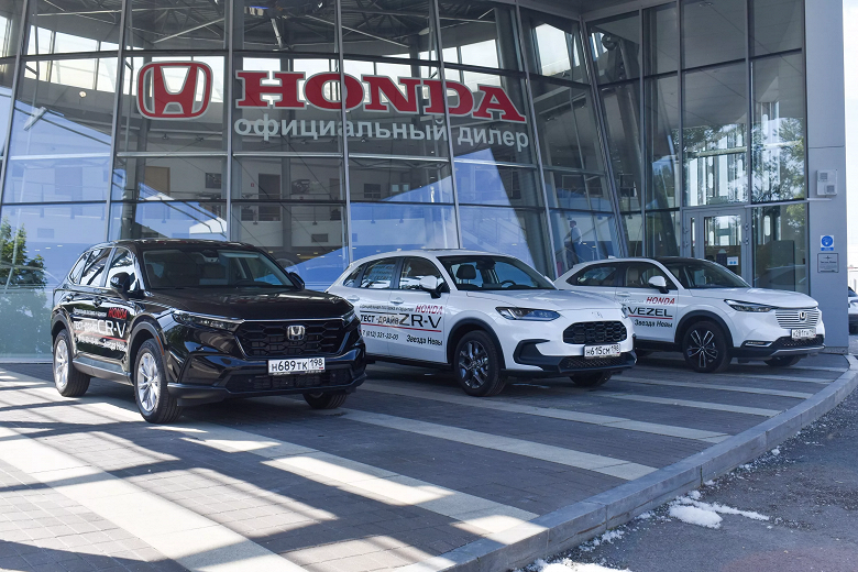 Honda начала официальные поставки в РФ. Объявлены цены