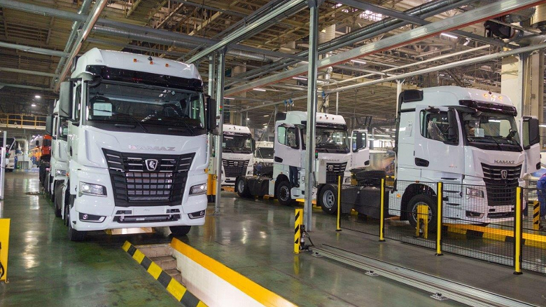 КамАЗ провалил план по импортозамещению магистрального тягача К5 из-за некачественных российских комплектующих