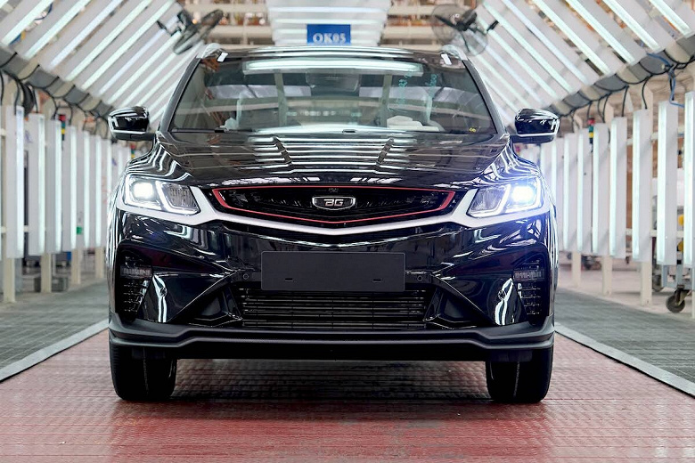 Национальный белорусский кроссовер BelGee X50 показали снаружи, изнутри ...