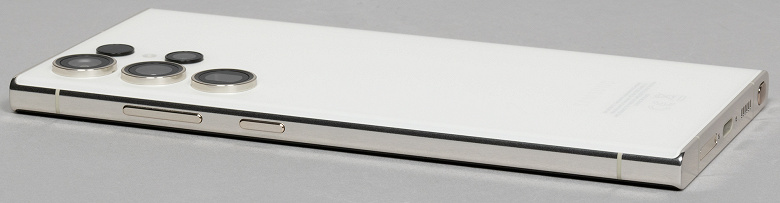 Samsung увеличит аккумулятор в Galaxy S24 Plus относительно предшественника, а вот в S24 Ultra таких изменений не будет