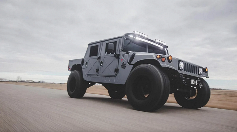 Представлен Humvee с начинкой Tesla