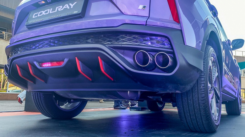 geely_coolray_kz_4_1000_large.jpg