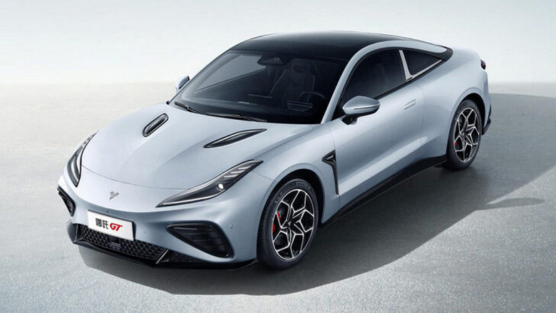 Сразу несколько конкурентов для отечественного «Москвича». В Россию могут привезти электромобили Hozon по цене от 2,22 млн рублей