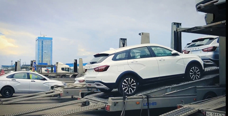 АвтоВАЗ начал массово устанавливать 16-клапанные моторы на Lada Granta, а вот с &laquo;Нивой&raquo; новые проблемы