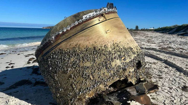 Австралийское космическое агентство исследует загадочные космические обломки, найденные на пляже
