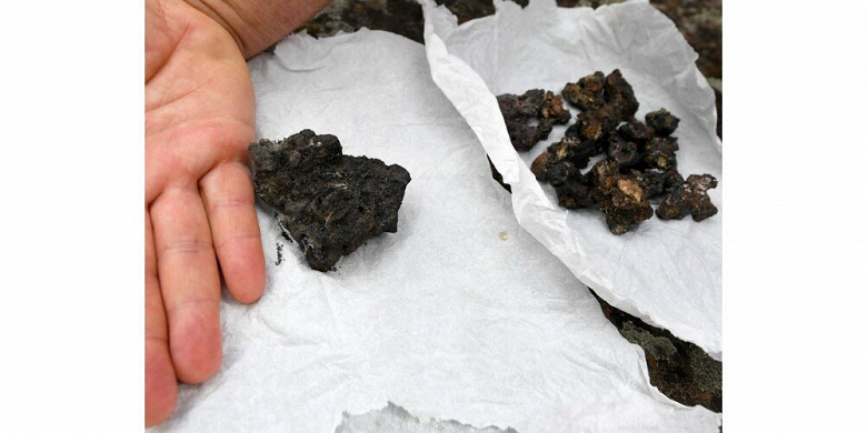 Эксперты: ударивший француженку «метеорит» оказался обычным камнем