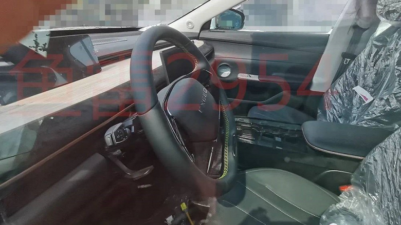 Трём рядам сидений быть: электрический кроссовер Exeed Exlantix ET засветился на дороге