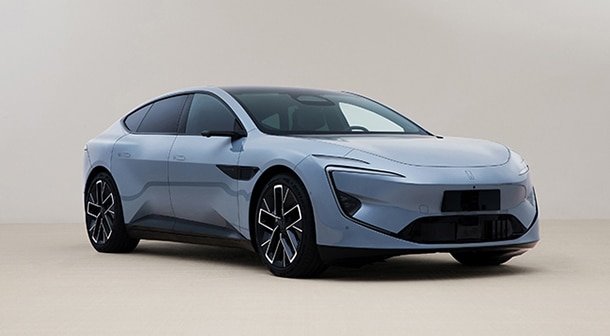 586 л.с., полный привод, камеры вместо зеркал и начинка Huawei &mdash; это Avatr 12