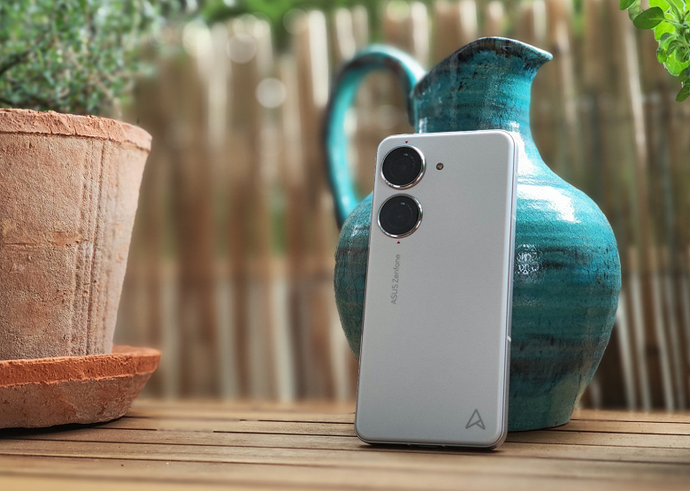 «Это неправда», — Asus прокомментировала слухи об отказе от смартфонов Zenfone