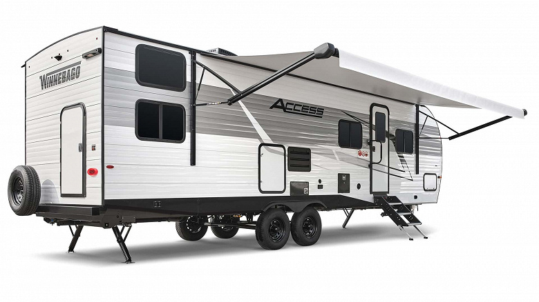 Полноценный дом на колёсах с огромной кухней, ванной и фарфоровым унитазом &mdash; дешевле 30 000 долларов. Представлен Winnebago Access