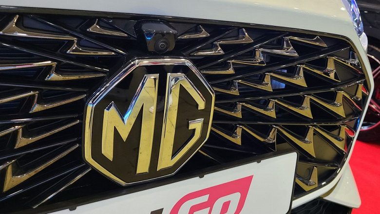 В России официально появился автобренд MG. Представлен стильный и довольно мощный лифтбэк MG 7, а также заменитель Volkswagen Tiguan под названием MG One