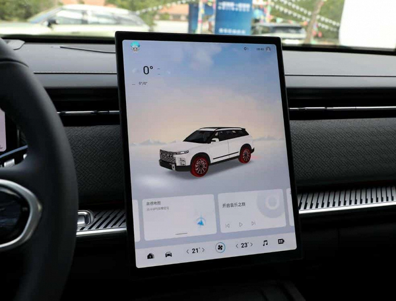Свежий дизайн, полный привод, автопилот уровня 2,5, Snapdragon 8155, расход около 7 л/100 км. Chery открыла предпродажи совершенно нового кроссовера Chery Exploration 06
