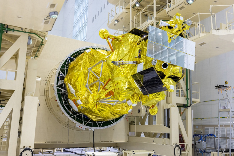 Первая в истории современной России лунная миссия: на Восточном готовят &laquo;Союз-2.1б&raquo; к запуску &laquo;Луны-25&raquo;