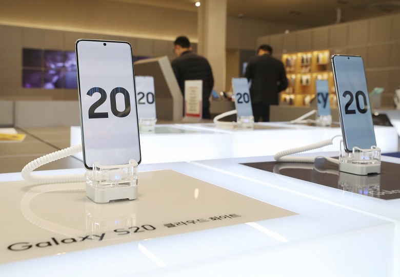 Первый день продаж линейки Samsung Galaxy S20 оказался провальным