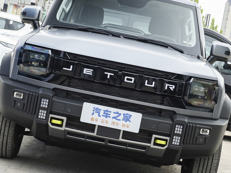 Jetour Traveler представлен в Китае: 254 л.с., 8-ступенчатый «автомат», полный привод и максимальное оснащение — за 25 тыс. долларов