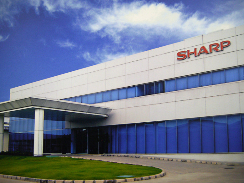 Sharp обвиняет Oppo в нарушении патентов