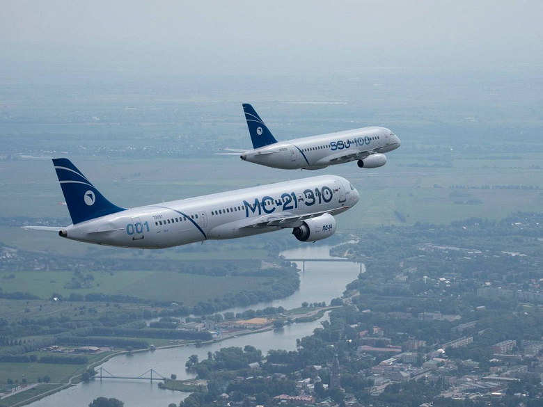 На этапе строительства уже более 10 самолётов МС-21 и SJ-100 для «Аэрофлота». Они значительно дешевле аналогичных Boeing и Airbus