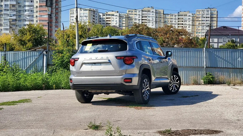 В России уже можно купить Haval Dargo второго поколения. Он крупнее, современнее и не дороже Dargo первого поколения