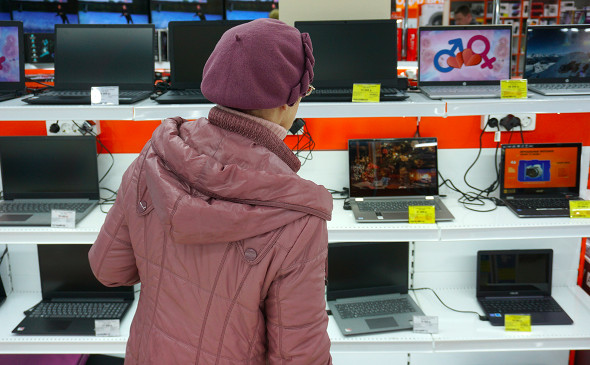 Последствия коронавируса. России грозит дефицит ноутбуков из-за массового перехода на удаленку